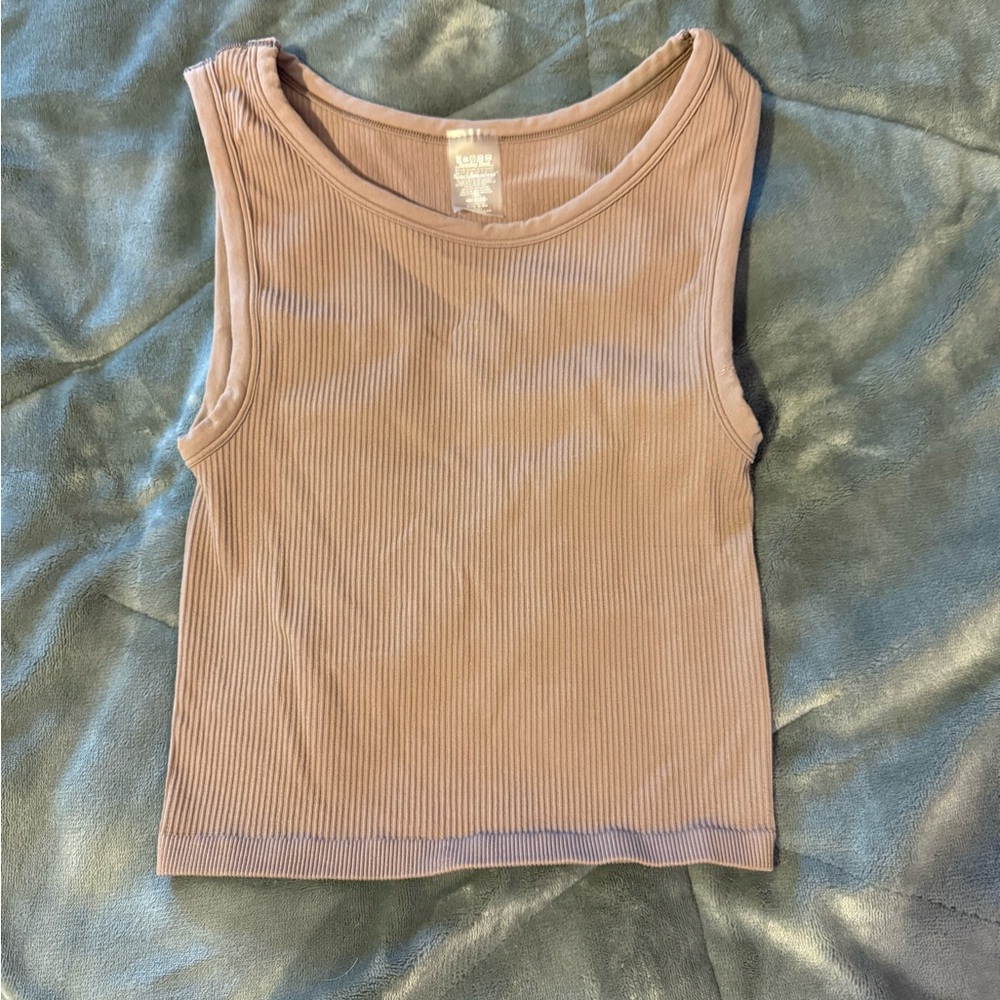 Aritzia Sunday Best Ribbed Tank Top